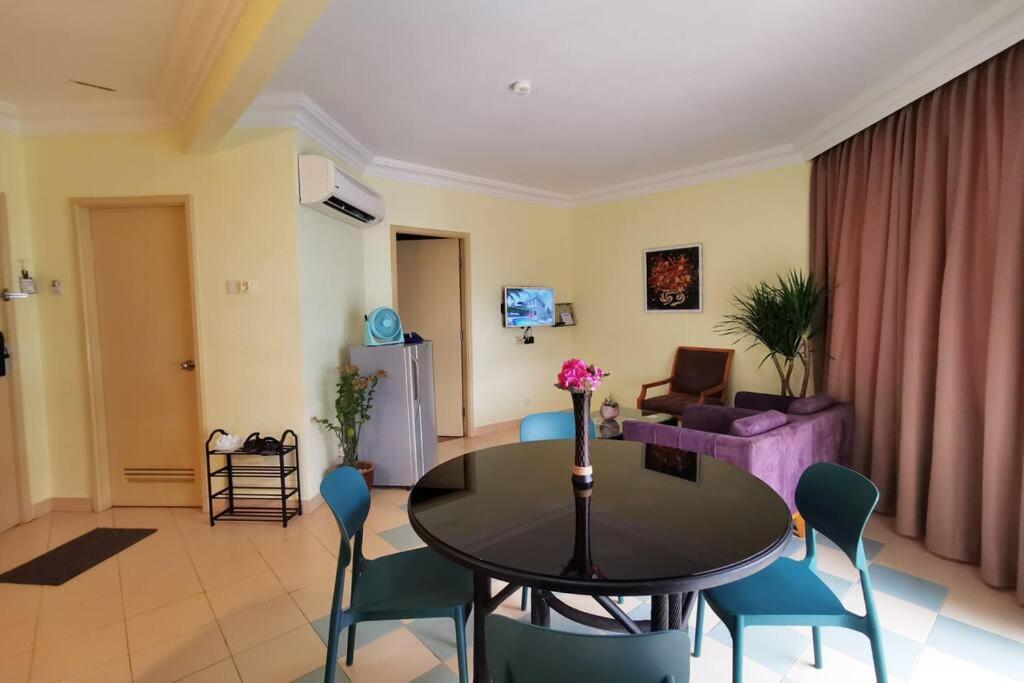 Bandar Penawar Lotus Desaru Beach Resort, 2 Bdrms, W/Splash Park מראה חיצוני תמונה