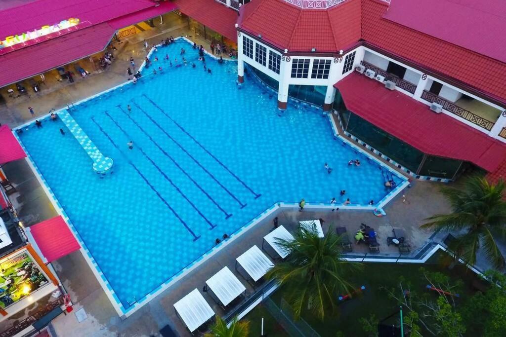 Bandar Penawar Lotus Desaru Beach Resort, 2 Bdrms, W/Splash Park מראה חיצוני תמונה