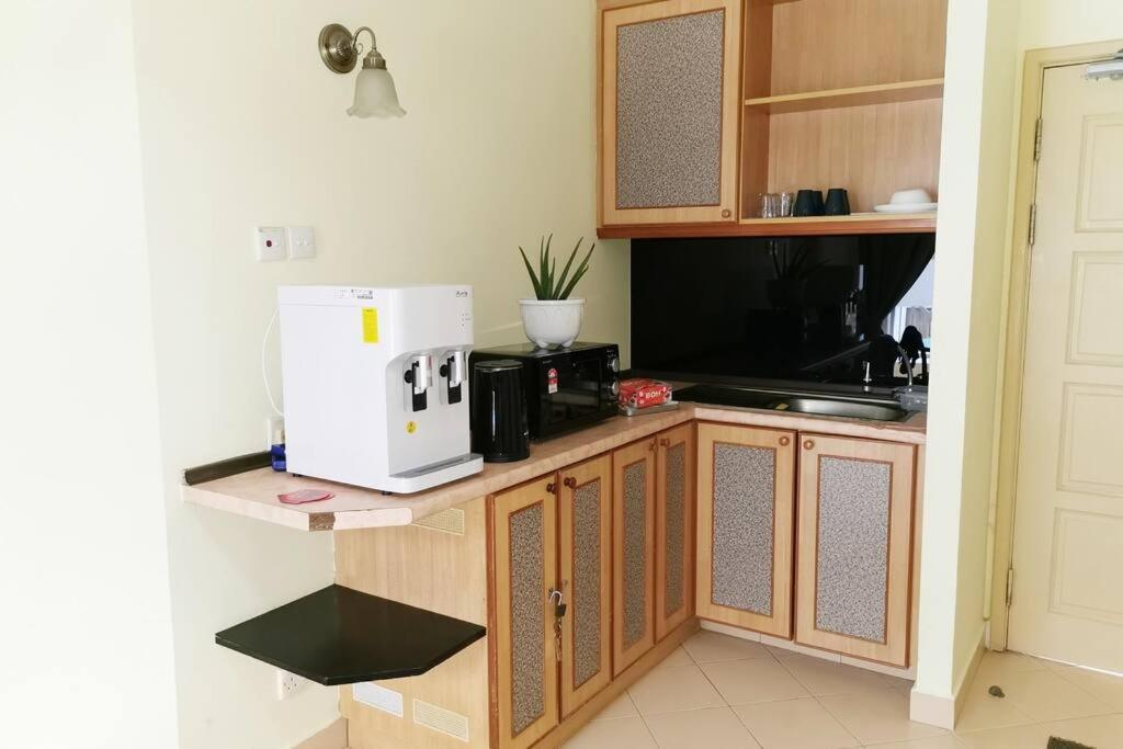 Bandar Penawar Lotus Desaru Beach Resort, 2 Bdrms, W/Splash Park מראה חיצוני תמונה