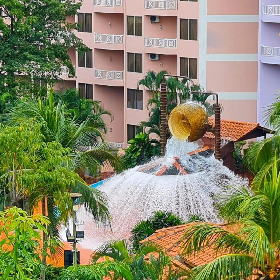 Bandar Penawar Lotus Desaru Beach Resort, 2 Bdrms, W/Splash Park מראה חיצוני תמונה